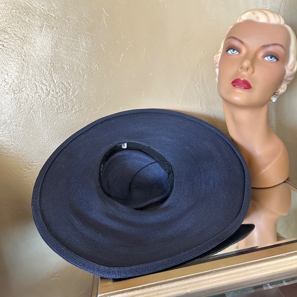HEAVENLY 1950s\' NAVY WIDE BRIM HAT + BOWS & TAN FABRIC FLOWERS main image 15